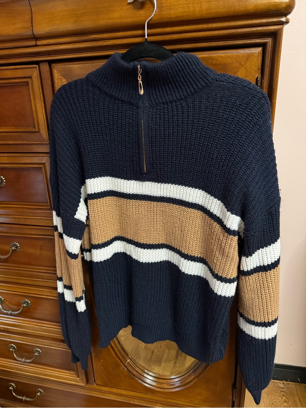 SHEIN Men's Navy Zip-Up Sweater with Tan & White Stripes